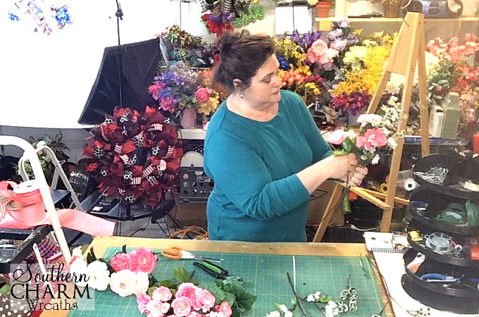 How To Make A Mothers Day Wreath 