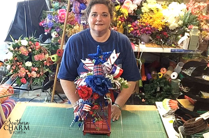 How to Make a Festive Patriotic Lantern Swag by www.southerncharmwreaths.com/blog