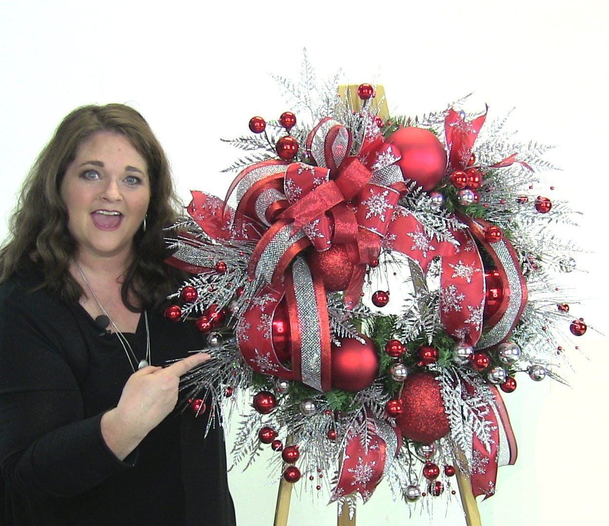 How to Make Christmas Wreaths Southern Charm Wreaths