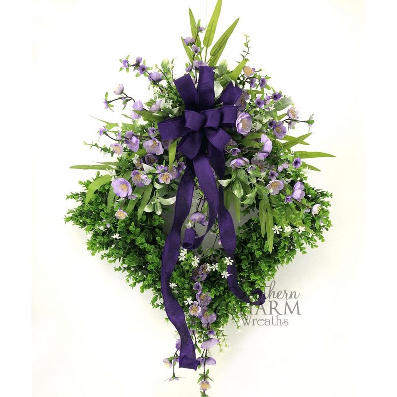 [WOTMC] Violet Diamond Shaped Wreath - Southern Charm Wreaths