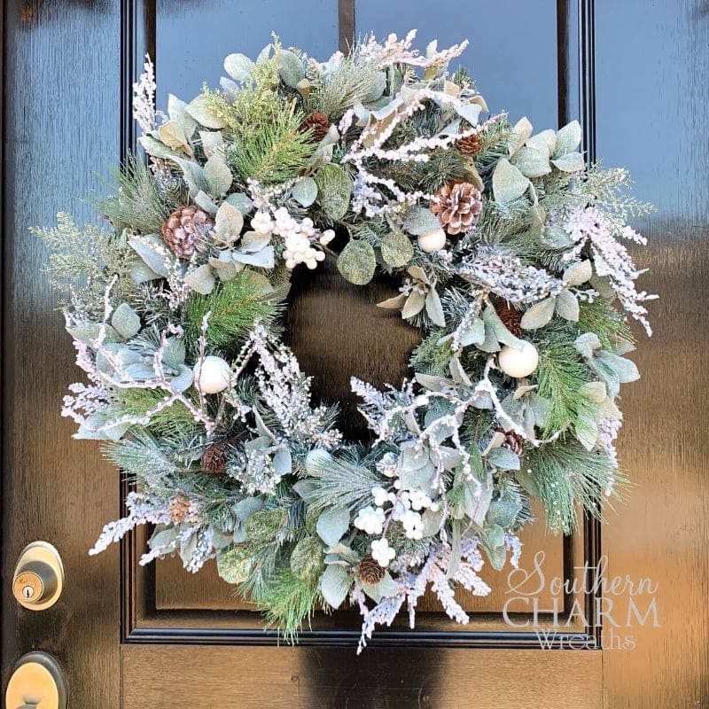 Winter store door wreath