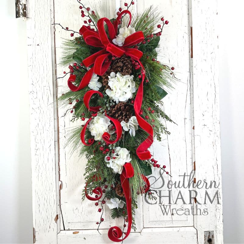 Christmas Decor Archives - Southern Charm Wreaths