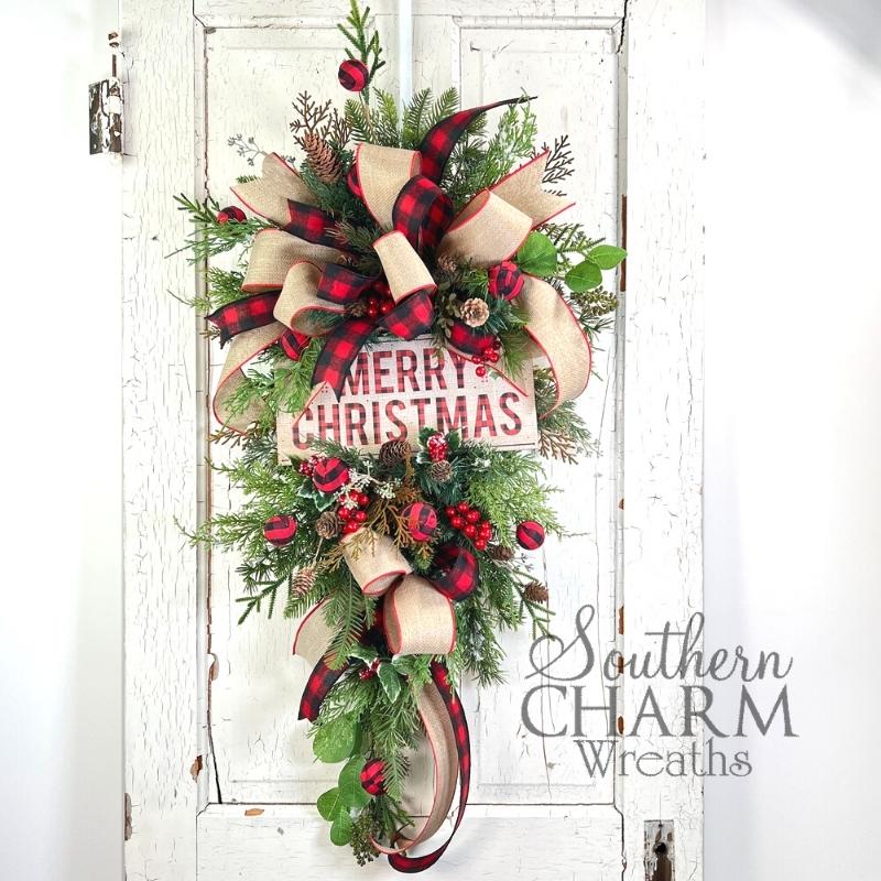 SwagMasterclass_Rustic Christmas Buffalo Check Swag Wreath