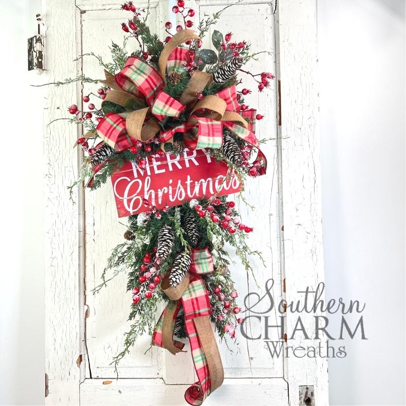SwagMasterclass_Traditional Christmas Swag Wreath