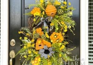 Blog - Bee Themed Summer Wreath