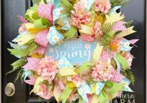 Blog - Feature Deco Mesh Hello Spring Wreath