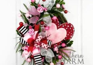 Blog - Grapevine Mesh Valentine Wreath