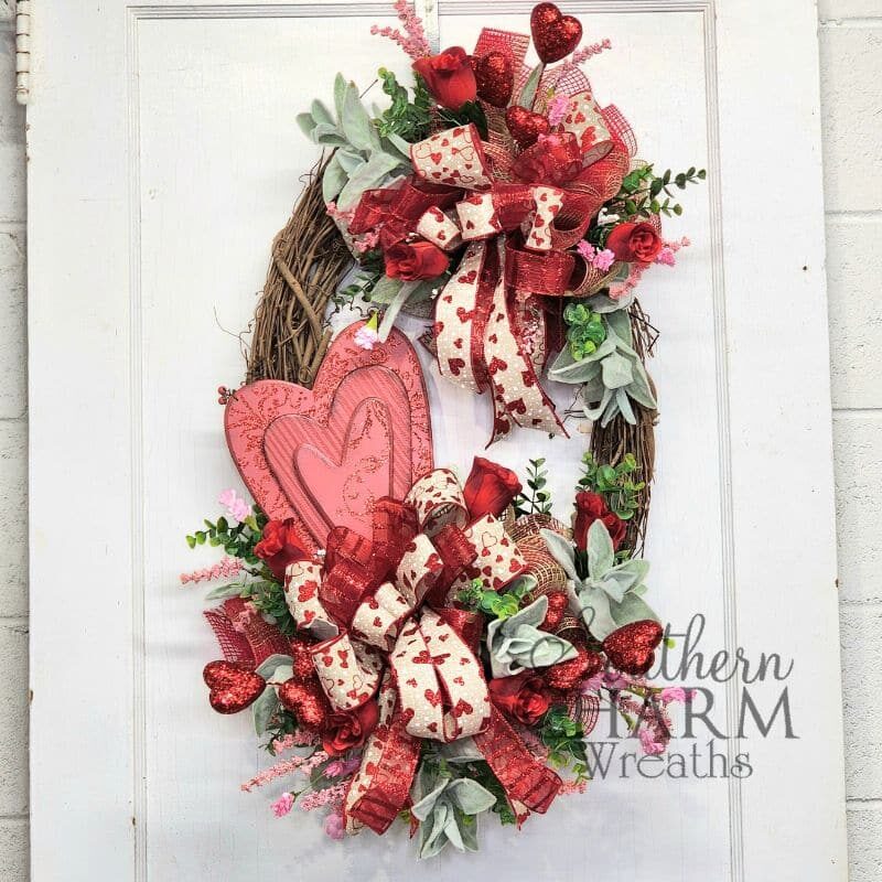 Blog - Oval Valentine's Day Wreath