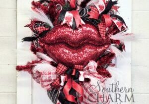 Blog - Red Lips Valentine's Day Wreath