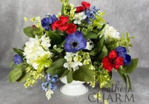 Blog - Round Patriotic Arrangement