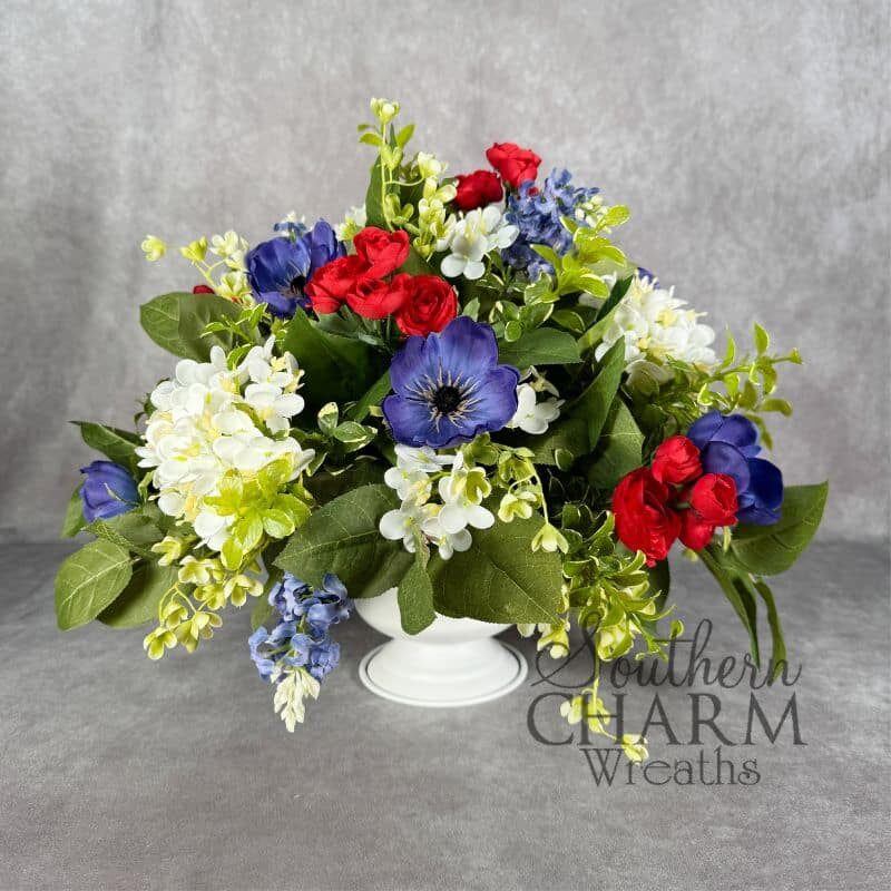 Blog - Round Patriotic Arrangement