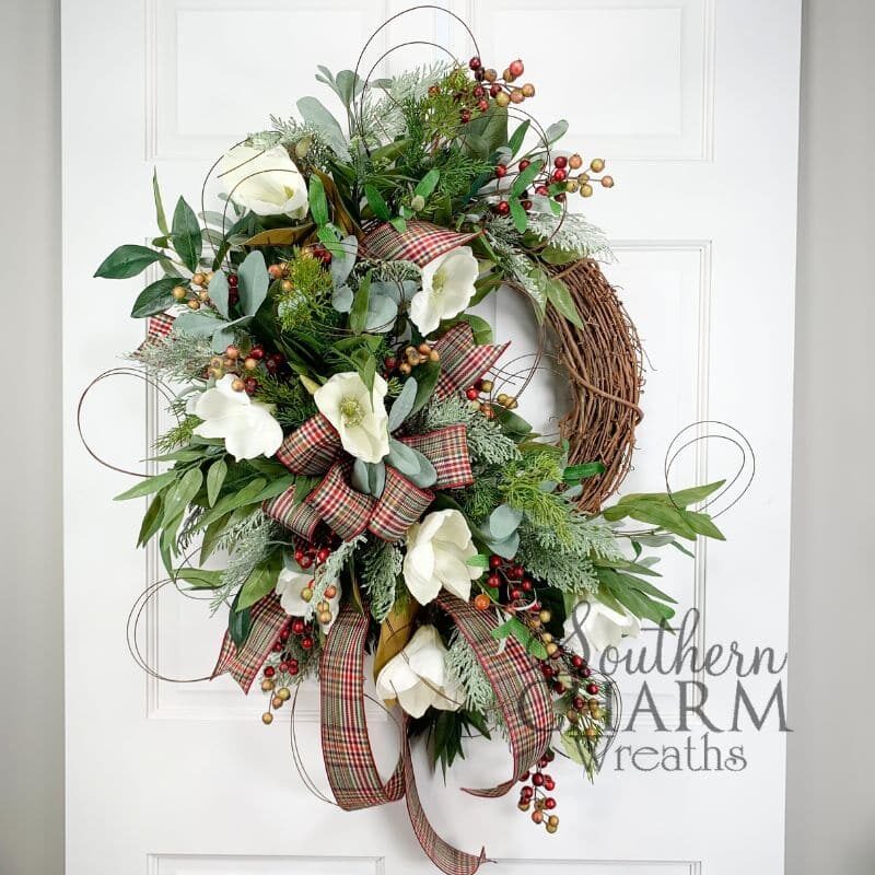 Blog - Rustic Holiday Magnolia Wreath