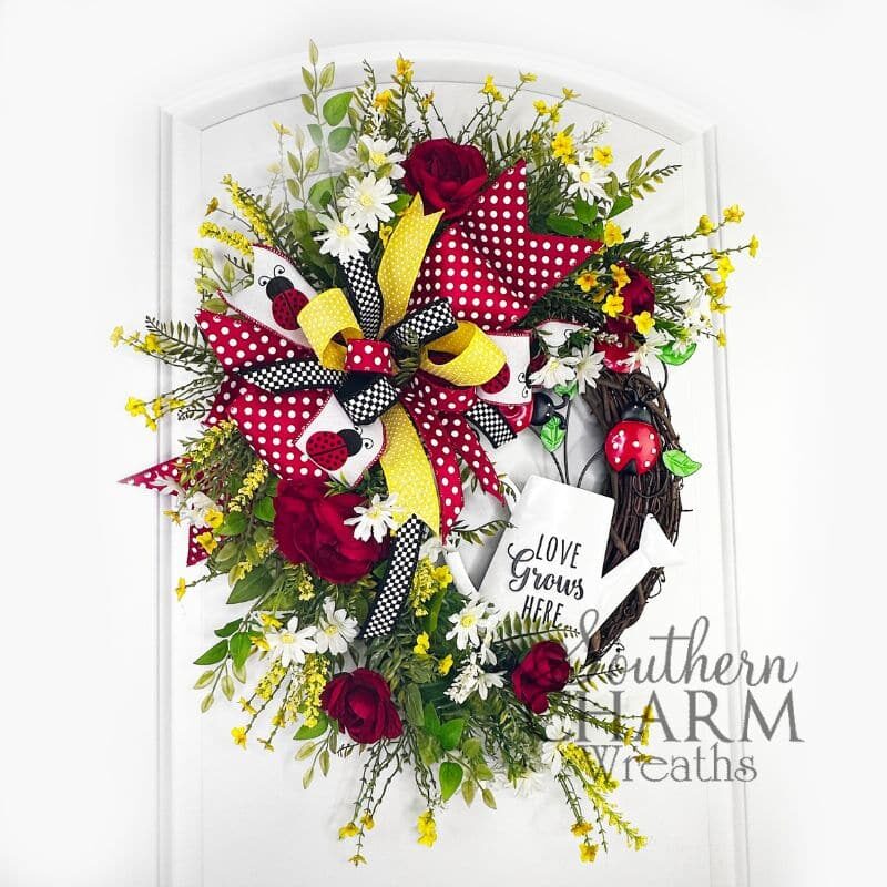 Blog - Summer Ladybug Grapevine Wreath
