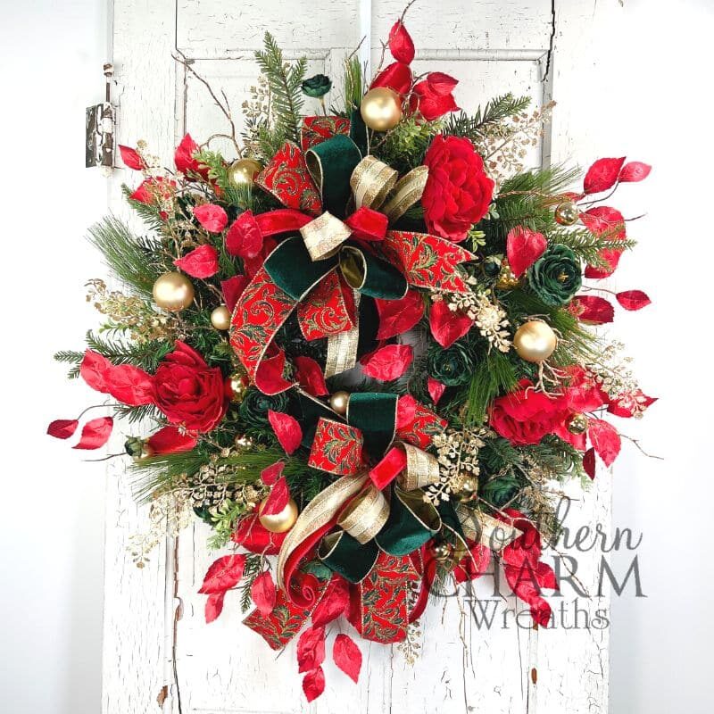 Blog - Traditional Red & Green Christmas Wreath