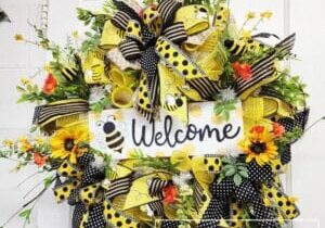 Everbloom - Bumble Bee Deco Mesh Welcome Wreath