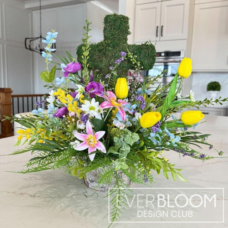 Everbloom - Moss Cross Table Centerpiece