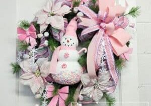Everbloom - Sweet Shop Snowman Wreath
