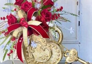 Everbloom - Valentine's Day Heart Lock & Key Arrangement