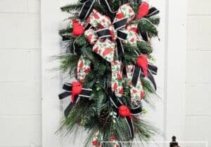 Everbloom - Winter Cardinal Swag Wreath