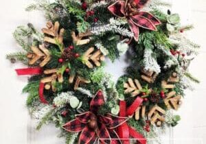 Everbloom - Woodland Snowflake Wreath