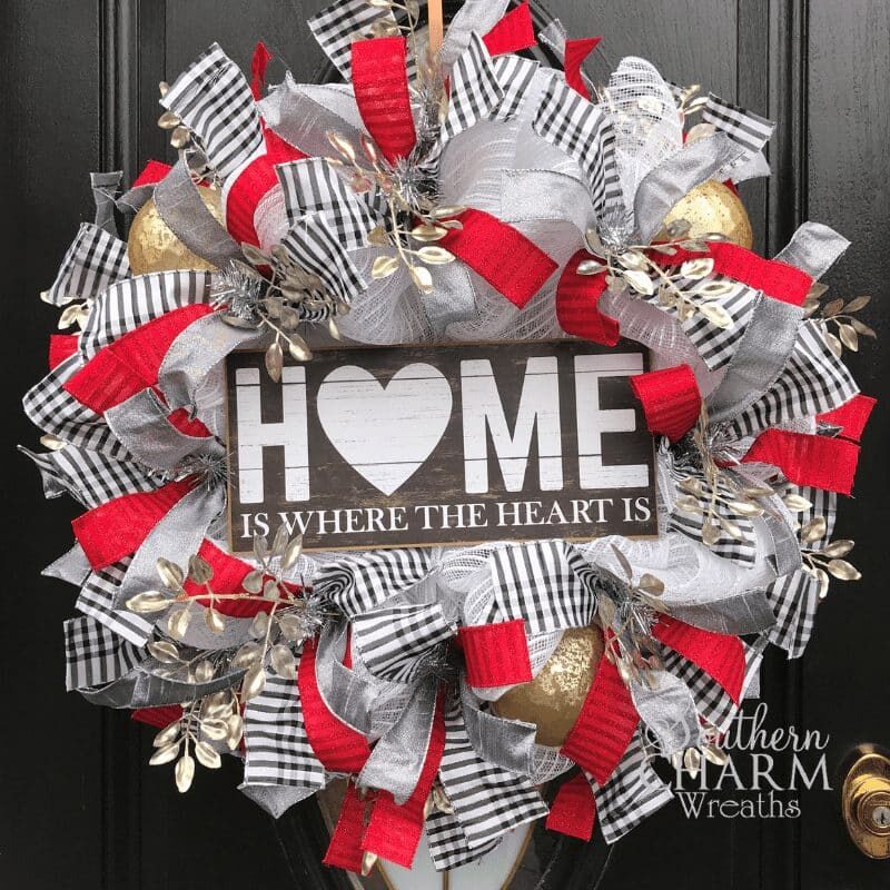 How to Deco Mesh Home Valentine's Day Wreath - blg
