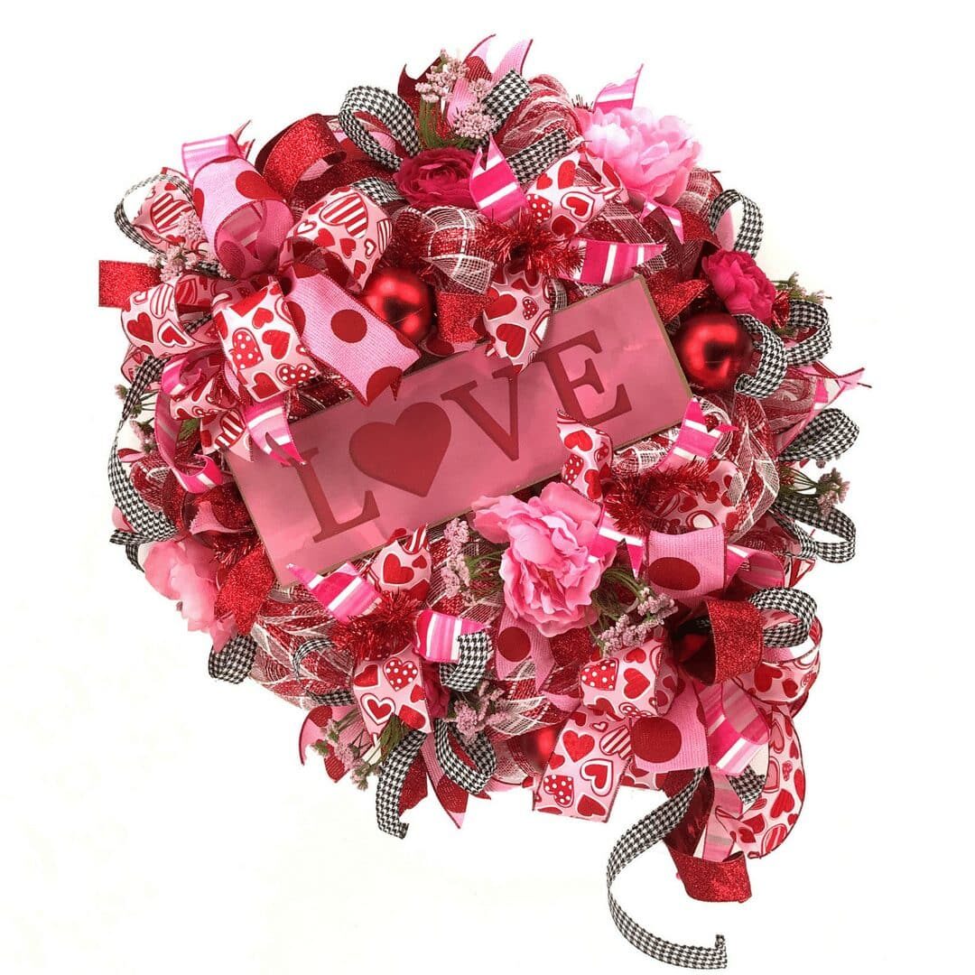 learn how to make a valentiens wreath-ig
