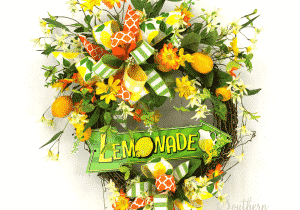 summer lemonade wreath blg